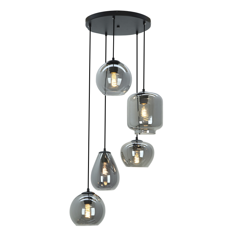 Suspension grise moderne, Caia