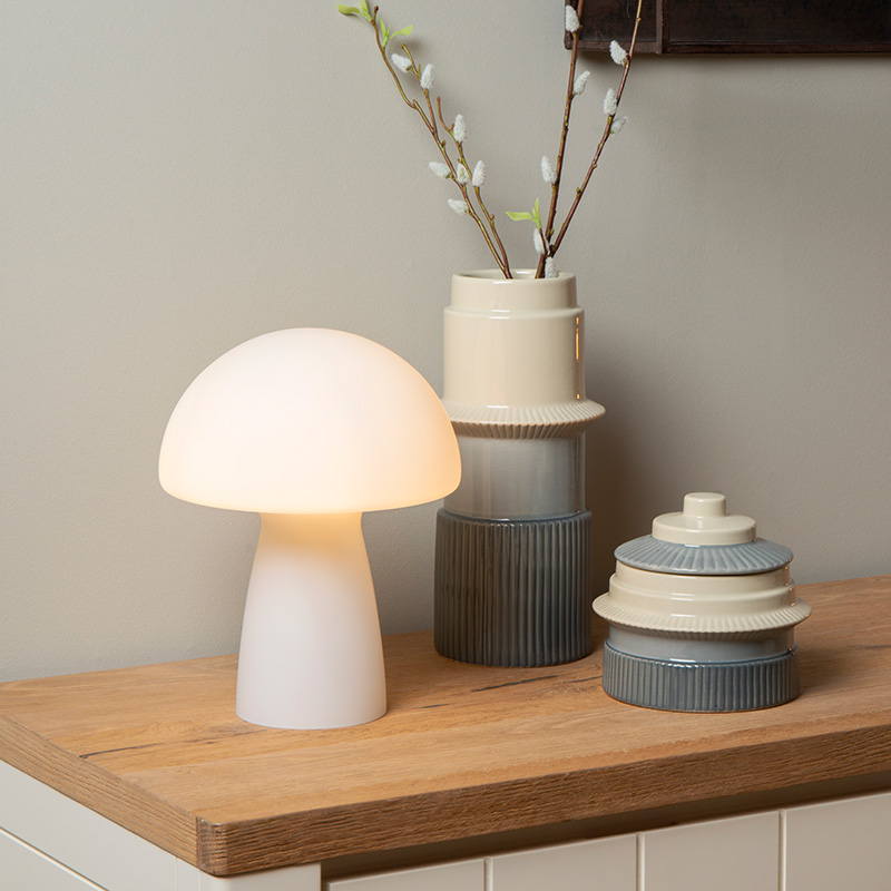 Lampe de table moderne blanche, Fungo, avec interrupteur