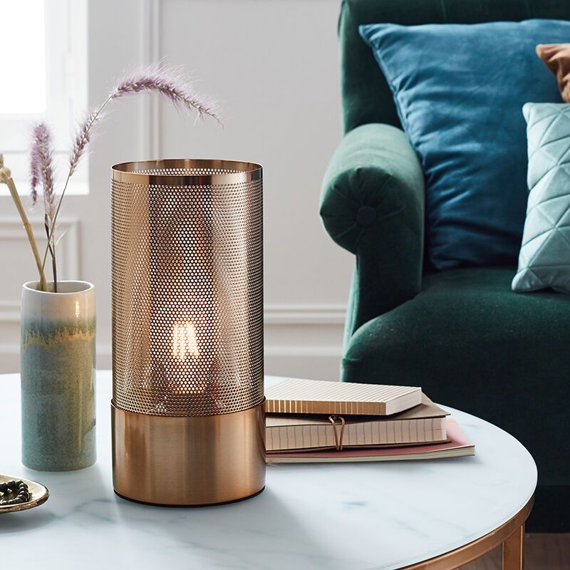 Lampe de table laiton moderne, Albina, avec interrupteur Lampe de table laiton moderne, Albina, avec interrupteur