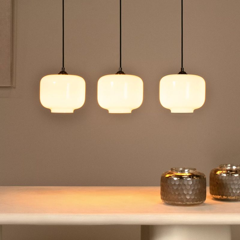 Suspension rétro blanche, Medine