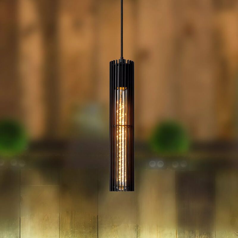 Suspension moderne noire, Lionel