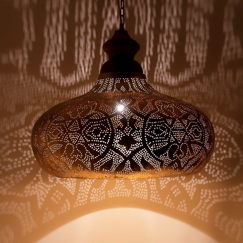 Suspension orientale dorée, Zina Suspension orientale dorée, Zina