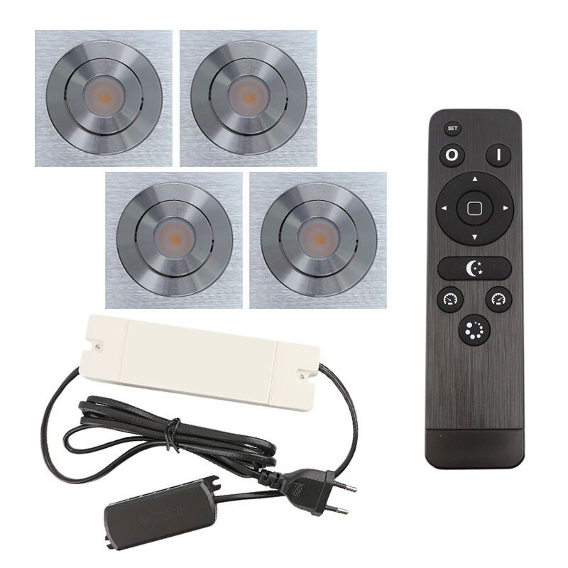 4 spots veranda orientable Rona carré, IP44, avec kit de connexion et télécommande, chromé 4 spots veranda orientable Rona carré, IP44, avec kit de connexion et télécommande, chromé