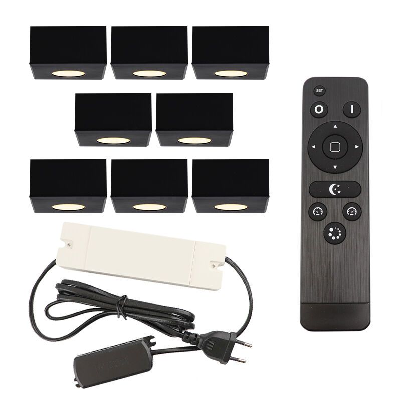 8 spots en saillie veranda carrés noirs Fredo, IP44, avec kit de connexion et télécommande