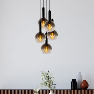 Suspension moderne noire, Marius