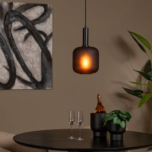 Suspension moderne noire, Eloise