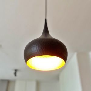 Suspension noire industrielle, Fayk