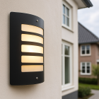 Applique extérieur avec capteur crépusculaire noire moderne, Manuel, IP44