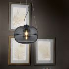 Suspension design noire, Syreeta