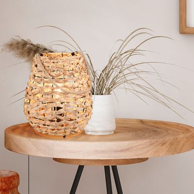 Lampe de table en rotin marronne, Lycke, avec interrupteur