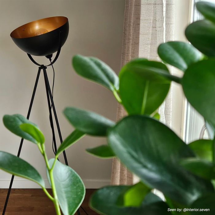 Lampadaire doré moderne, Brenna