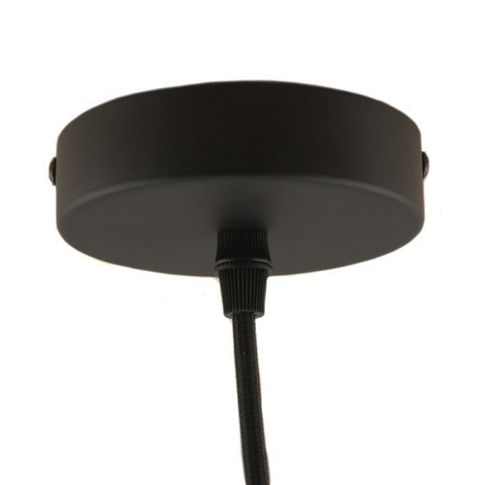 Suspension noire industrielle, Lieve