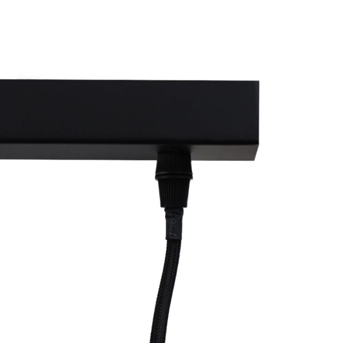 Suspension noire moderne, Huy