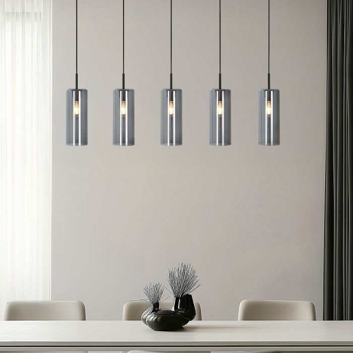 Suspension grise moderne, Gaya