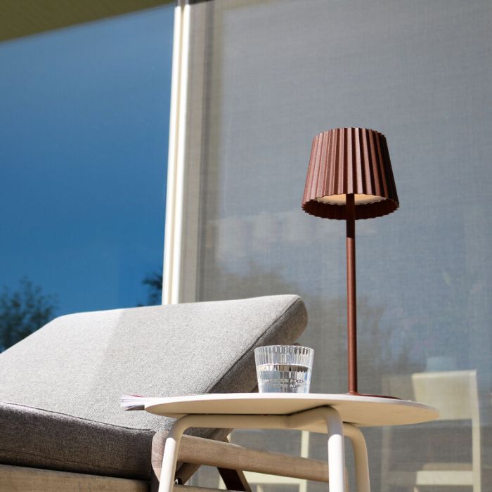 Lampe de table extérieur rustique couleur rouille, Justine, 2W, 2700K LED, IP54, avec variateur tactile