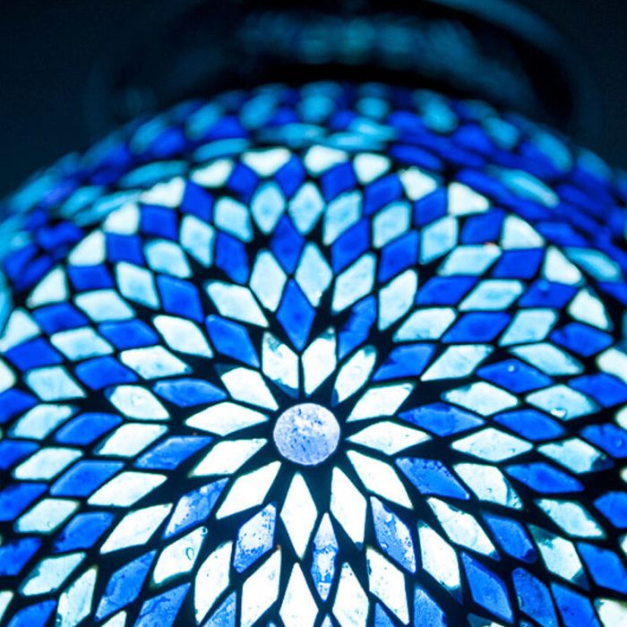 Suspension orientale bleue mosaïque, Isa