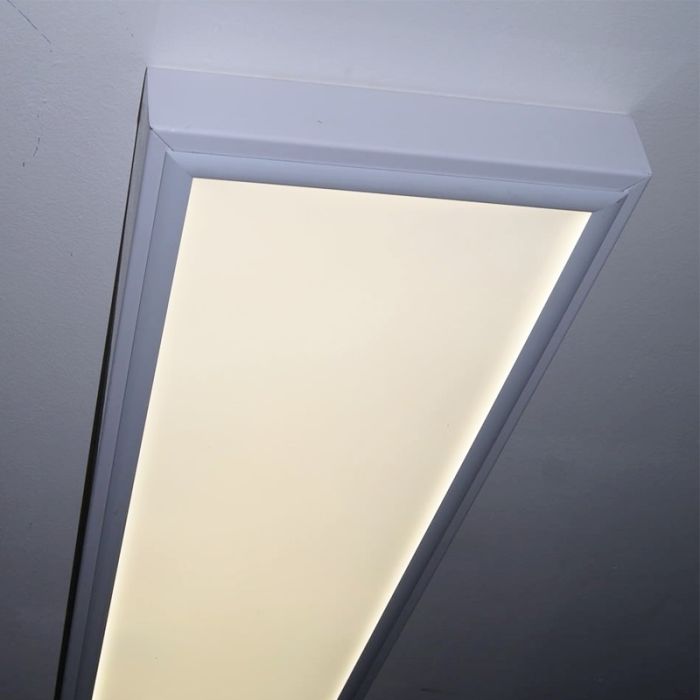Cadre en saillie pour panneaux LED 30x120 cm