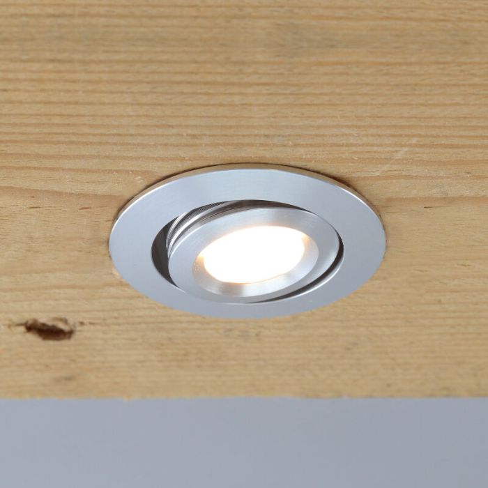 5 spots veranda orientable Rona, IP44, avec kit de connexion et télécommande, chromé