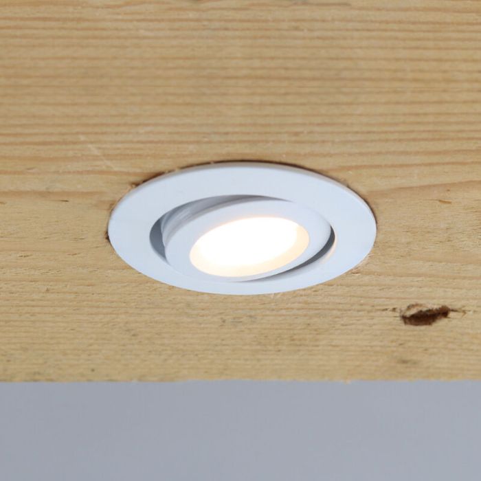 9 spots veranda orientable Rona, IP44, avec kit de connexion et télécommande, blanc